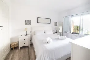House with beautiful ocean views in Cabo de la Nao - Image 3