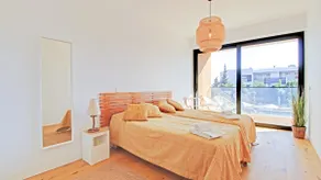 White & Nature Apartment - Image 5