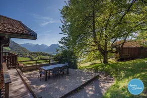 Bergerie Loft Apartment with Panoramic Lake - Image 4