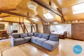 Bergerie Loft Apartment with Panoramic Lake - Image 5