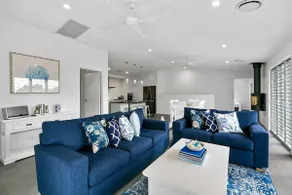 Vistas al mar, vida de lujo en Noosa Heads - Unidad 2/13 Angler Street - Image 5