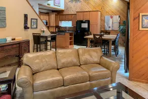 Private Deck & Dock: Home on Lake Hamilton! - Image 4