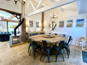 The Cart Lodge at Lee Wick Farm Cottages & Glamping - Image 2