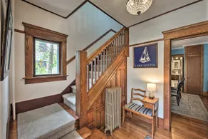 Luxe Lake Geneva Retreat in Downtown! - Image 3