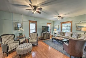Luxe Lake Geneva Retreat in Downtown! - Image 4