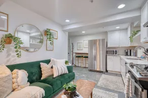 Retro Hideaway - Trendy Location - 2BR - Sleeps 4 - Image 3