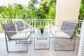 3 Bedroom Apartment with Garden Walk to Glyfada Center & Beach - Image 4