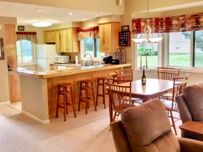 FV48 Modern home in Bretton Woods w/ AC! - Image 5
