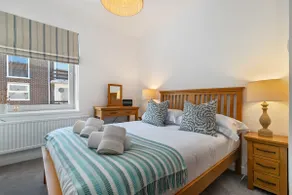 Mermaid Apartment - Sea Front Apartment with Views - Image 3