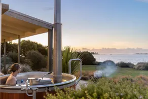 STARGAZERS LUXURY COTTAGE - TASMANIA (I754) - Image 5