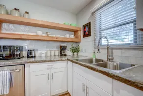 Artistic Escape - 2BR/2Bath - Dog Friendly - Image 3