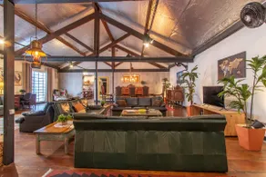 3 Bedrooms, Air-Conditioning, Garage and Cleaning Service - Image 2