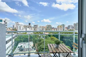 UPSCALE 1BR, near BLUE MALL | ROOFTOP| YellowKey - Image 2