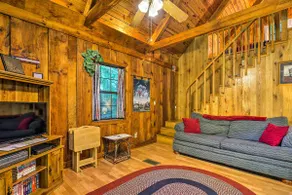 5 Acres, Backyard Creek! Cabin in Tellico Plains - Image 5