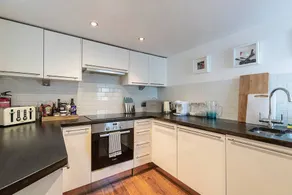 JOIVY Lovely flat in Chelsea - Image 5