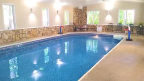 The Pool House on the Massanutten Mountain - Image 3