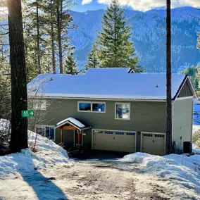 Alpine Lodge - Construit en 2018 sur 10 Mt. Voir les acres - Image 3
