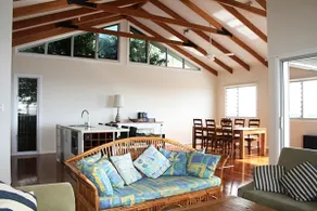 Chaddies Beach House - Image 4
