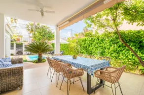 Centralt beliggende og t��t på stranden - Villa Mar - Image 2