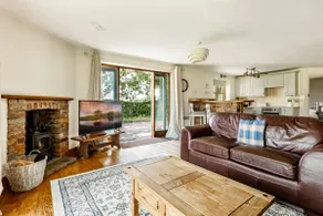 Countryside Coach House near Chester - Image 3