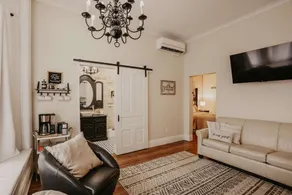 Beautiful Downtown Loft - East Suite - Image 3