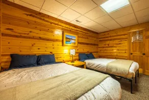 Cardinal Cabin (Hocking Hills area) - Image 4