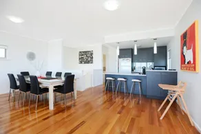 Heroes Rest - Family Beachside Living with Firepit - Image 3