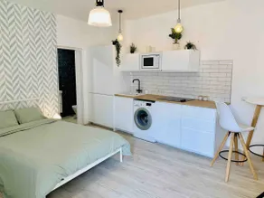 Rooftop Apartment with Stunning Views in Málaga - Ideal for Beach Lovers - Image 2