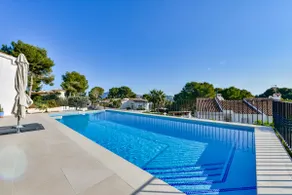 OLGA - Välkomnande och smakfull villa med privat pool och GRATIS WIFI för 7 personer. - Image 5