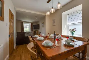 4 Bed in Gayle oc-ds950 - Image 3