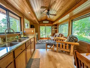 Superior Escape: A tiny home on Lake Superior - Image 5