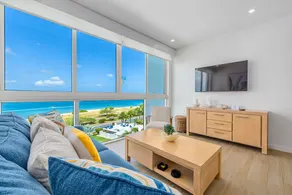 Eye Catching, Glamorous and Modern - Image 5