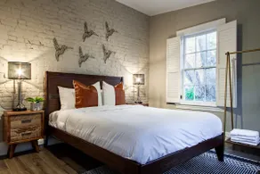 Charming Georgetown Loft - Free Parking - Image 2
