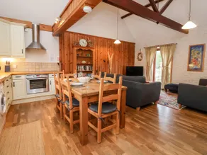 3 Home Farm South - Image 5