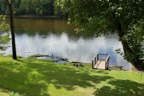 NY! Riverfront House w / Patio & Grill i Mtn Home! - Image 2