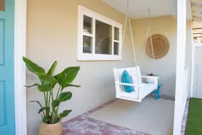 Live the Beach Life in a Quaint Shell Cottage - Image 4