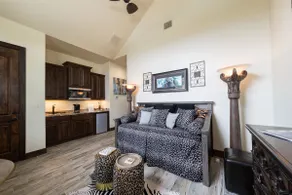 Safari Casita on the River in Gruene - Image 5