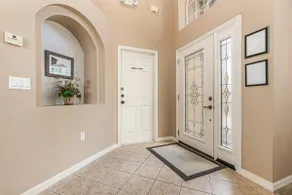 Posh & Peaceful Golf Resort Gate Home W / Pool - Image 2