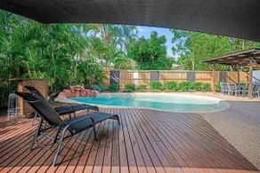 Dunworkin - Rainbow Beach - Image 2