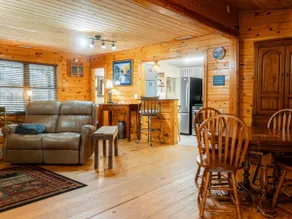Creekfront Cabin at Linville Gorge near Lake James - Image 2