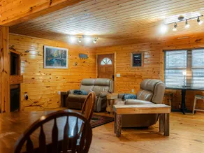 Creekfront Cabin at Linville Gorge near Lake James - Image 3