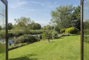 Riverside House - Image 3