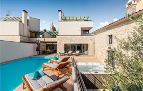 Stunning Home In Valtura With Sauna - Image 2