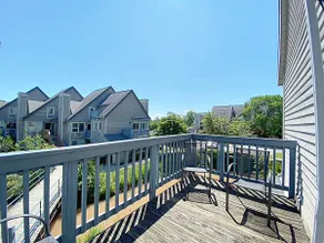 Blue Mountain Suites - Image 2