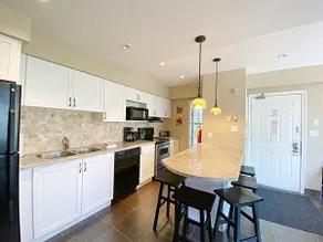Blue Mountain Suites - Image 3