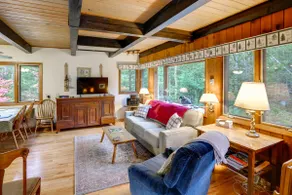 NY! Trettende Lake Lodge m / dæk, gå til vandet! - Image 2