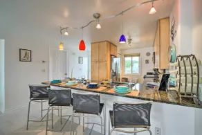 NEU! Kure Beach Condo mit Pvt-Balkon und Zugang zum Pool! - Image 3