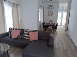 Bela moradia \"Mariola\" perto da praia com piscina aquecida, terraço, jardim e Wi-Fi - Image 4