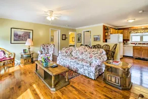 Damascus Apt w/ Views, Walk to Shops + Parks! - Image 5