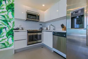 Imagine yourself in this Tropical Ocean-view Condo - Image 5